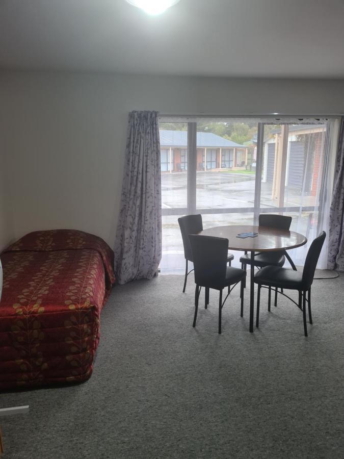 Arran Motel Te Anau Ngoại thất bức ảnh